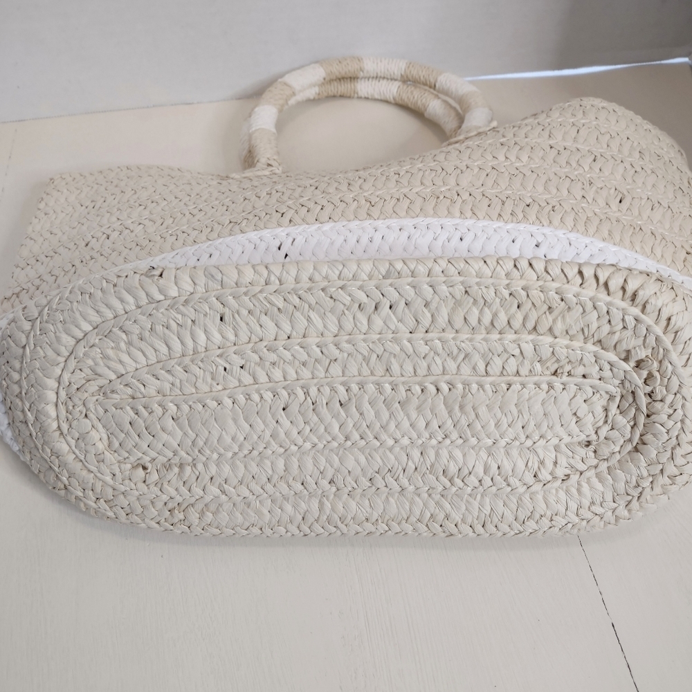 Altru Straw Tote - Picture 7 of 9